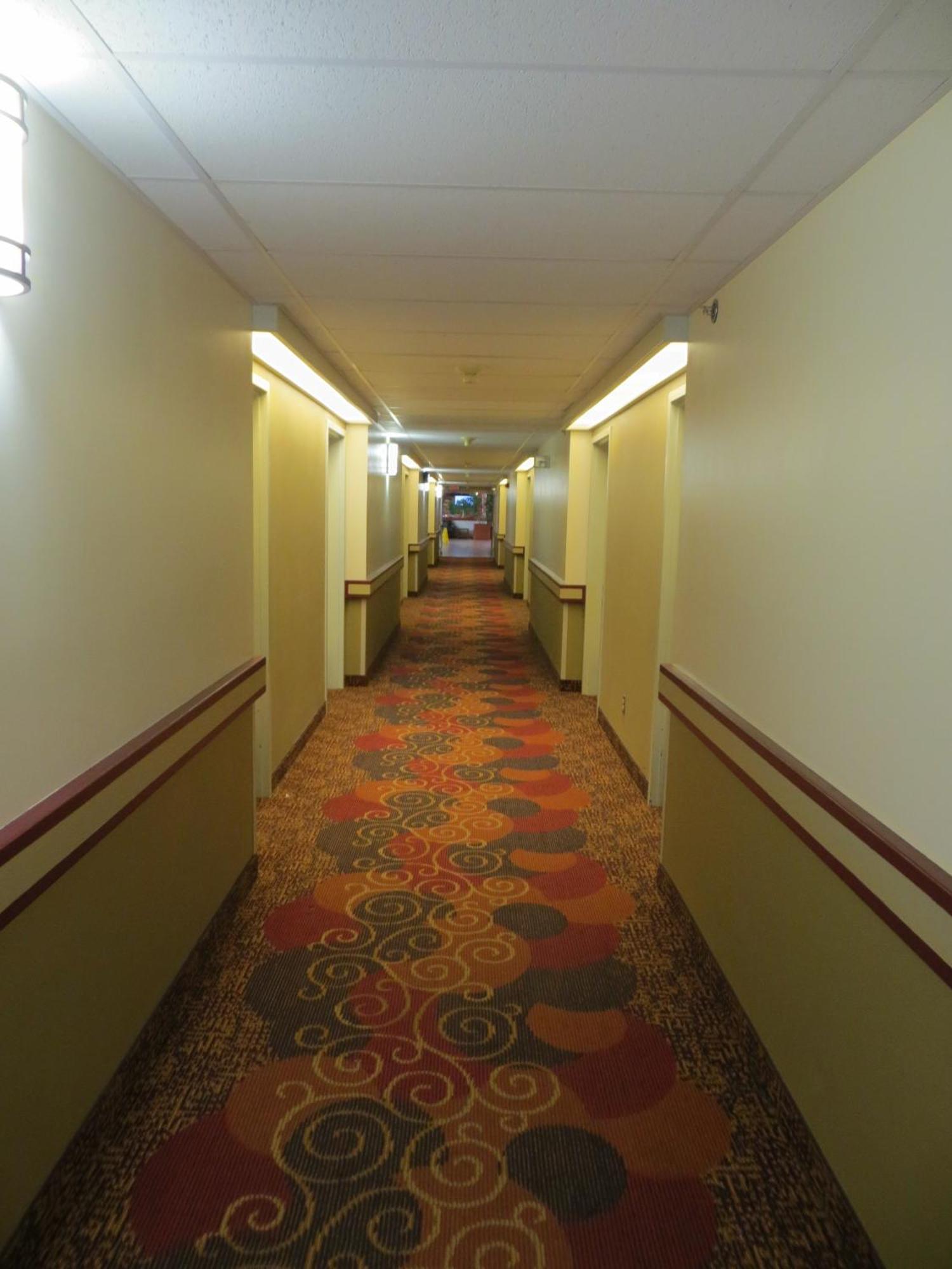 Super 8 By Wyndham Sherwood Park/Edmonton Area מראה חיצוני תמונה