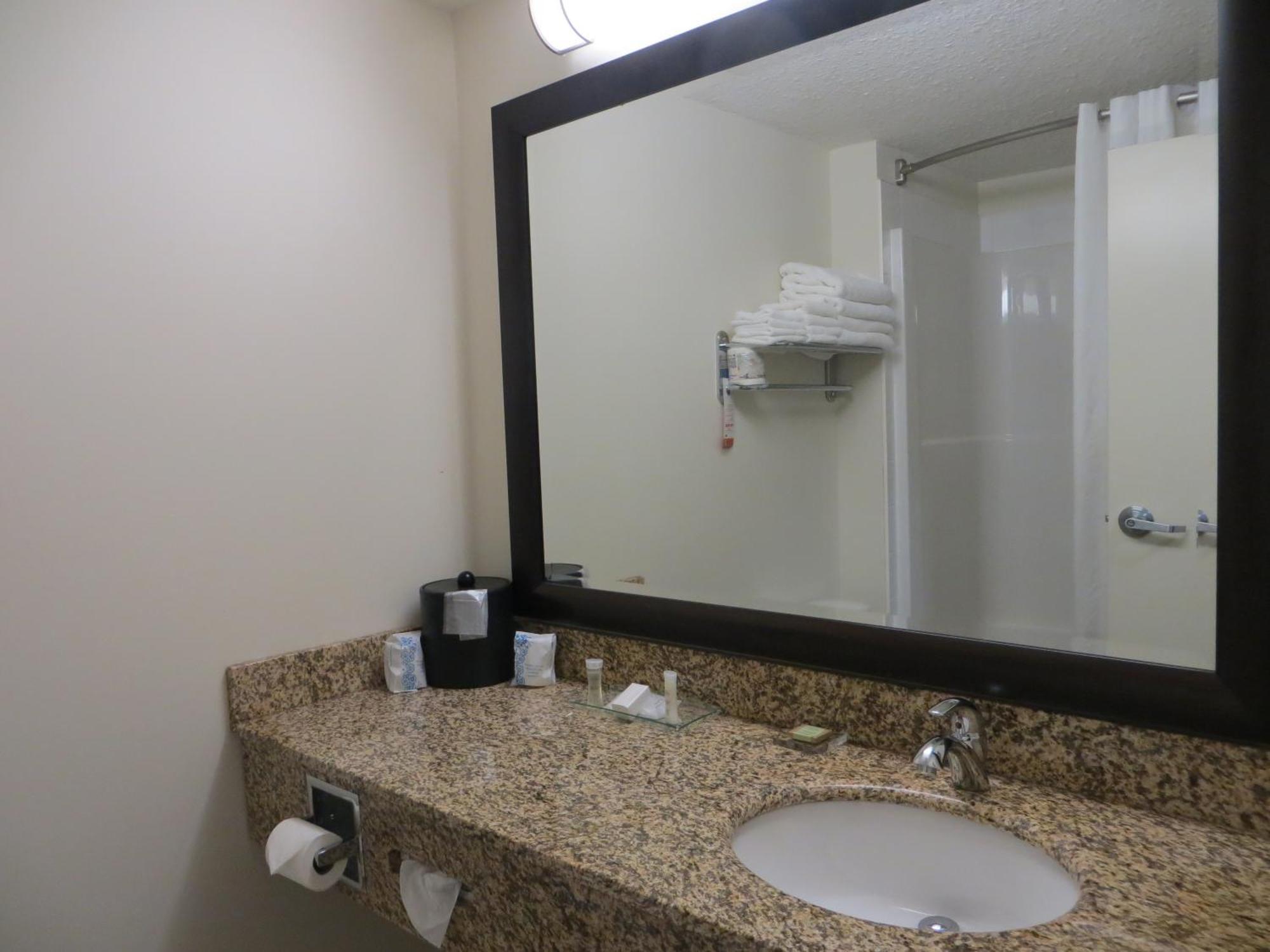 Super 8 By Wyndham Sherwood Park/Edmonton Area חדר תמונה