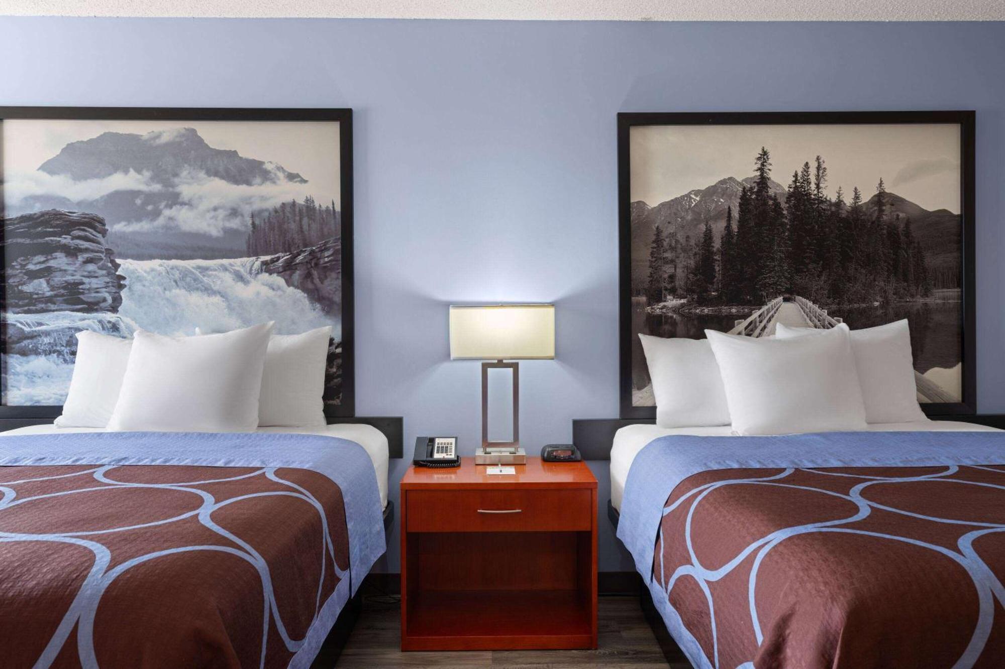Super 8 By Wyndham Sherwood Park/Edmonton Area מראה חיצוני תמונה