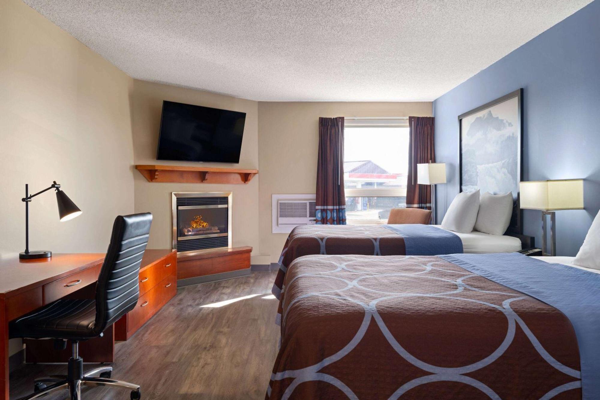 Super 8 By Wyndham Sherwood Park/Edmonton Area מראה חיצוני תמונה
