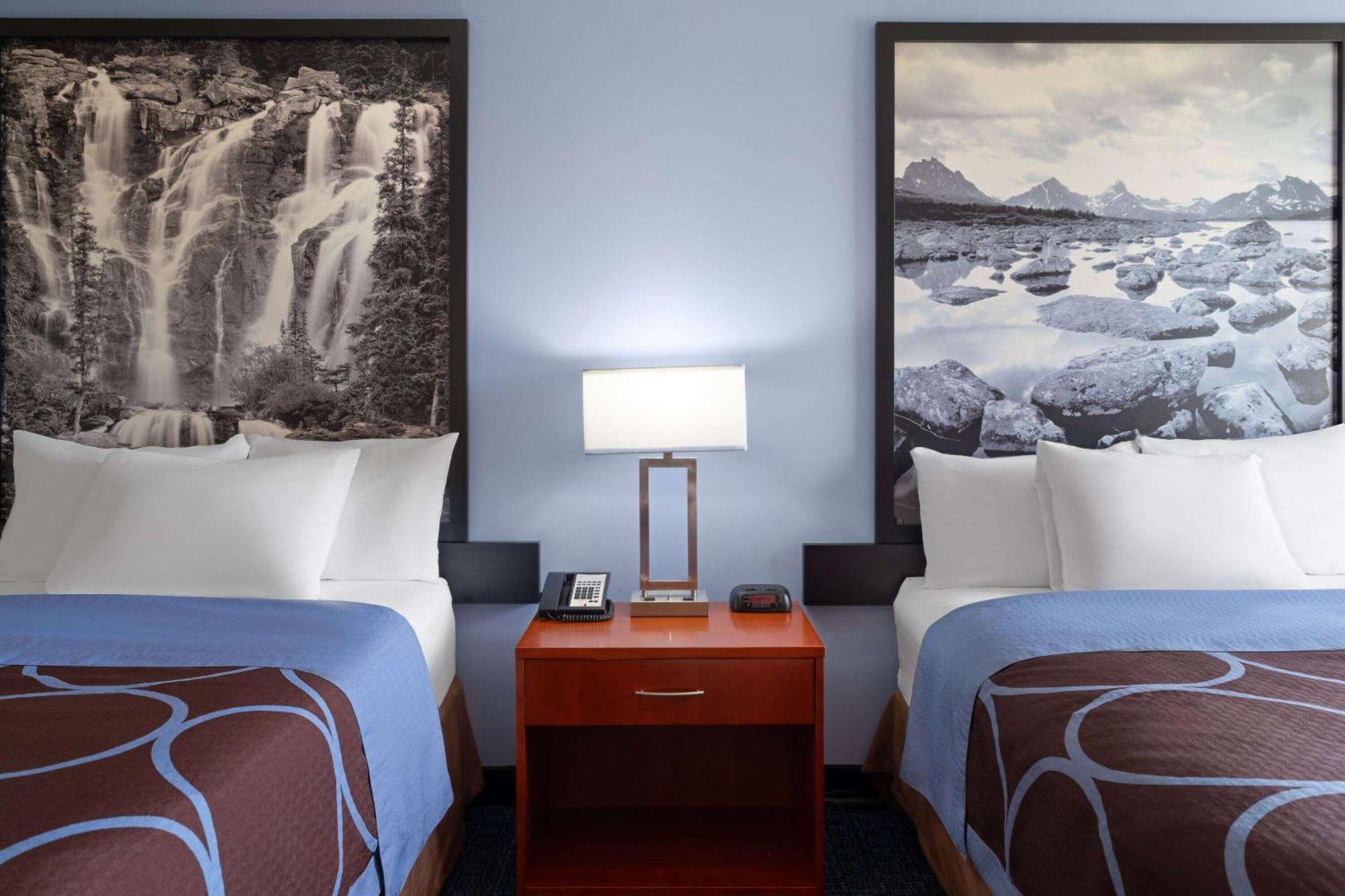 Super 8 By Wyndham Sherwood Park/Edmonton Area מראה חיצוני תמונה