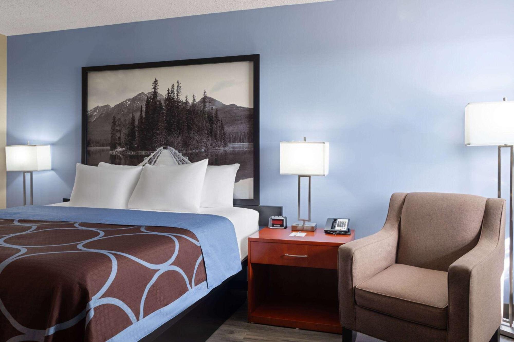 Super 8 By Wyndham Sherwood Park/Edmonton Area מראה חיצוני תמונה