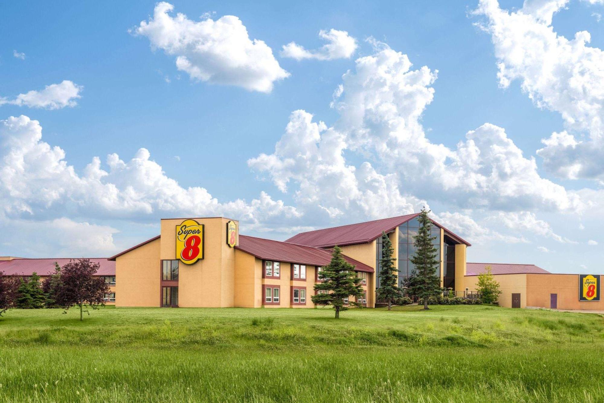 Super 8 By Wyndham Sherwood Park/Edmonton Area מראה חיצוני תמונה