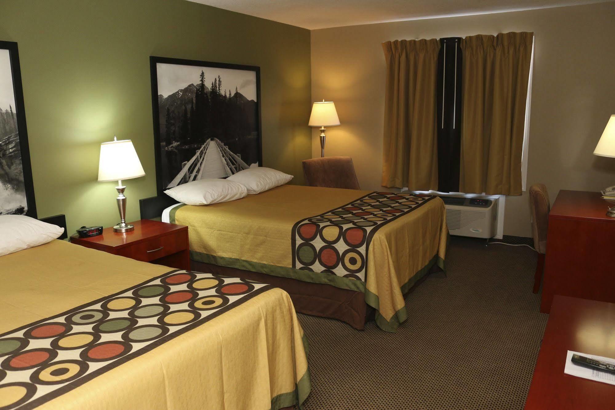 Super 8 By Wyndham Sherwood Park/Edmonton Area מראה חיצוני תמונה